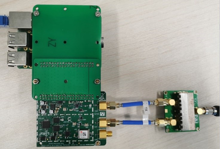 Complete CN490 reference design with ceramic duplexer